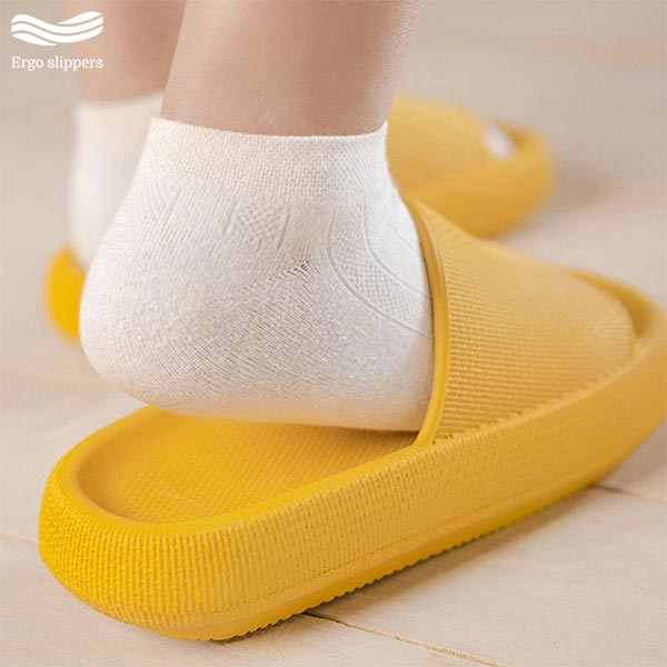 ERGOSLIPPERS® – ȘLAPI MOI ȘI ANTIDERAPANȚI